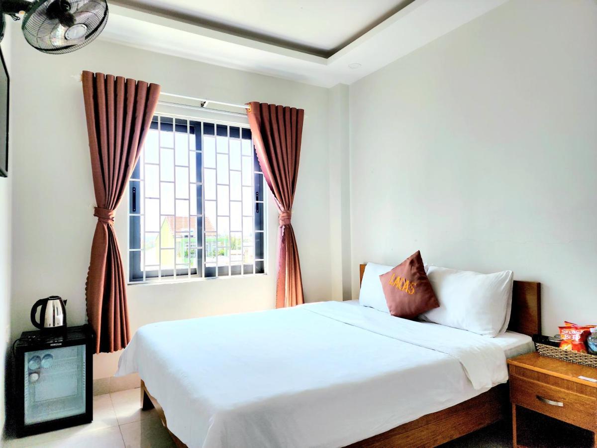 Lacas Hotel Куїнон Екстер'єр фото