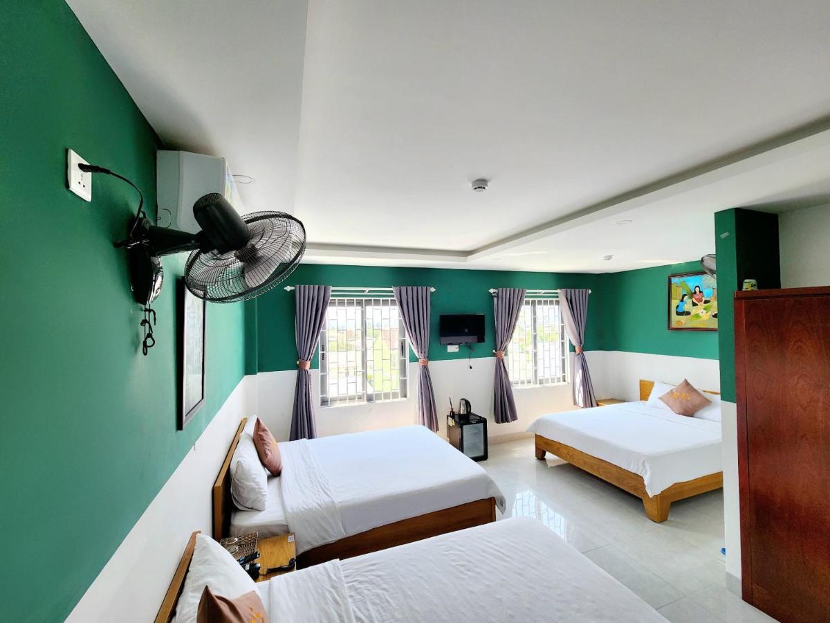 Lacas Hotel Куїнон Екстер'єр фото